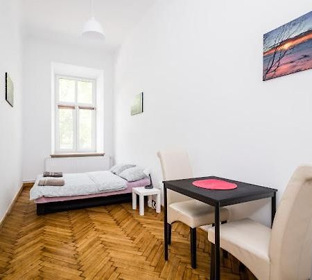 Casio Lägenhet Kraków Exteriör bild